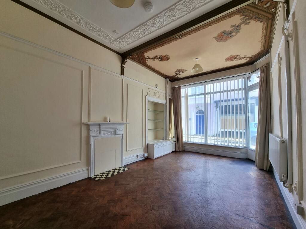 Silvester House, 15 Buttgarden Street, Bideford, Devon, EX39 2AU