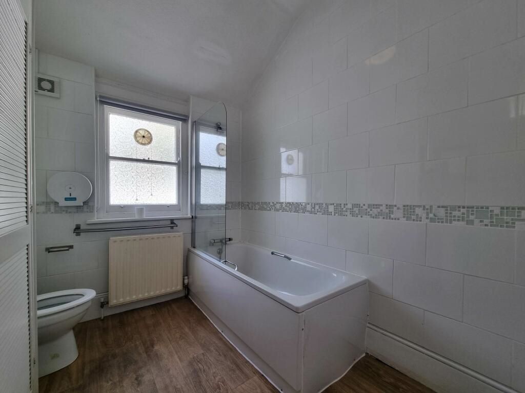 Silvester House, 15 Buttgarden Street, Bideford, Devon, EX39 2AU