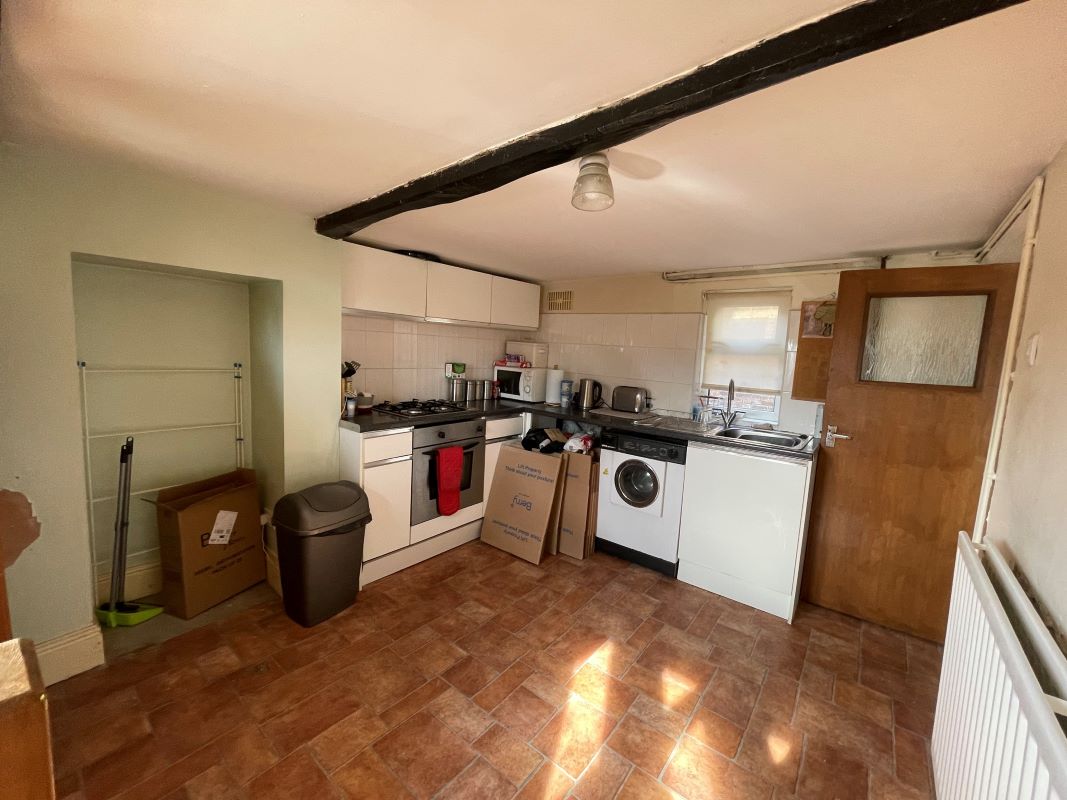 33 Meir Road, Stoke-On-Trent, Staffordshire, ST3 7HX