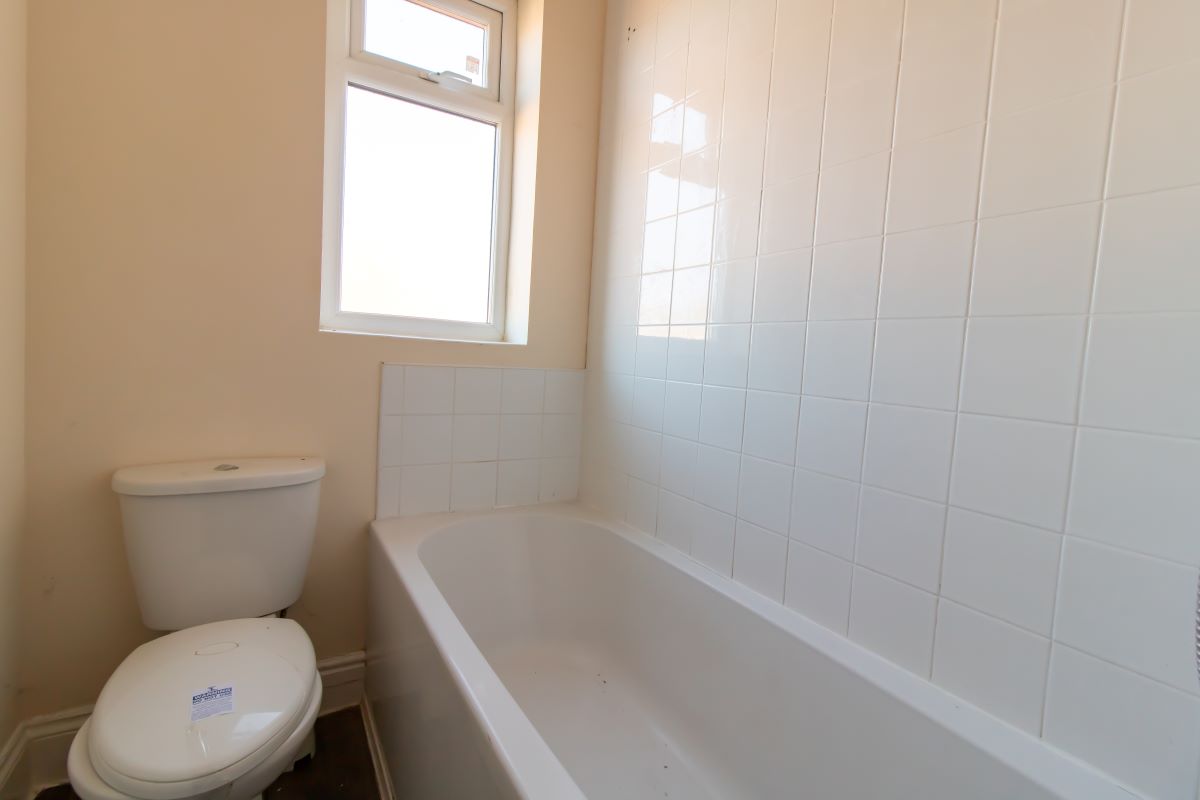 Number 19 Middle Street Blackhall Colliery, Hartlepool, Cleveland, TS27 4EE