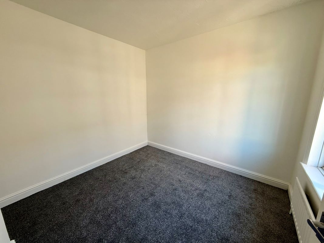 4 Felstead Street, Stoke-On-Trent, Staffordshire, ST2 7HJ