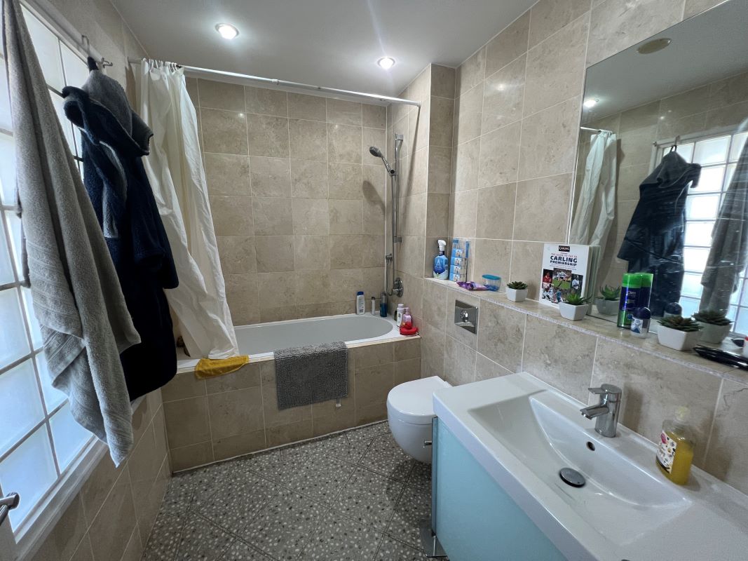 6 Telegraph House 11-15 High Street, Sheffield, South Yorkshire, S1 2GA