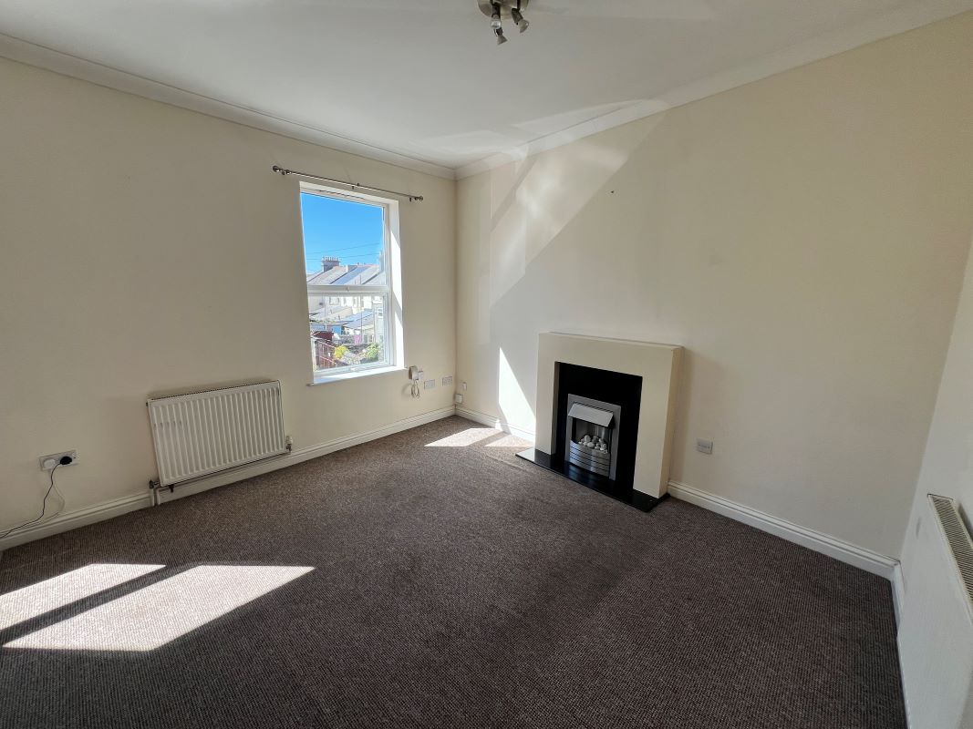 Flat C 10 Florence Place, Plymouth, Devon, PL4 9QQ
