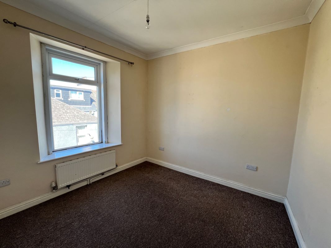 Flat C 10 Florence Place, Plymouth, Devon, PL4 9QQ