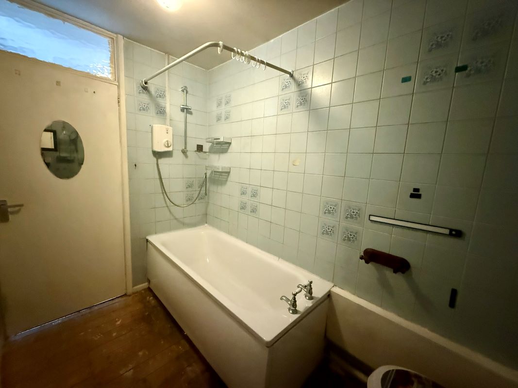 21 Swithin Drive, Stoke-On-Trent, Staffordshire, ST4 3RF