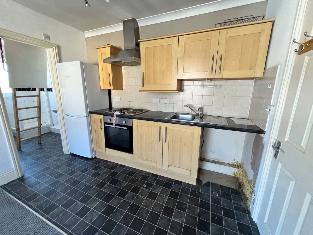Property for Auction in South West - Flat B 10 Florence Place, Plymouth, Devon, PL4 9QQ