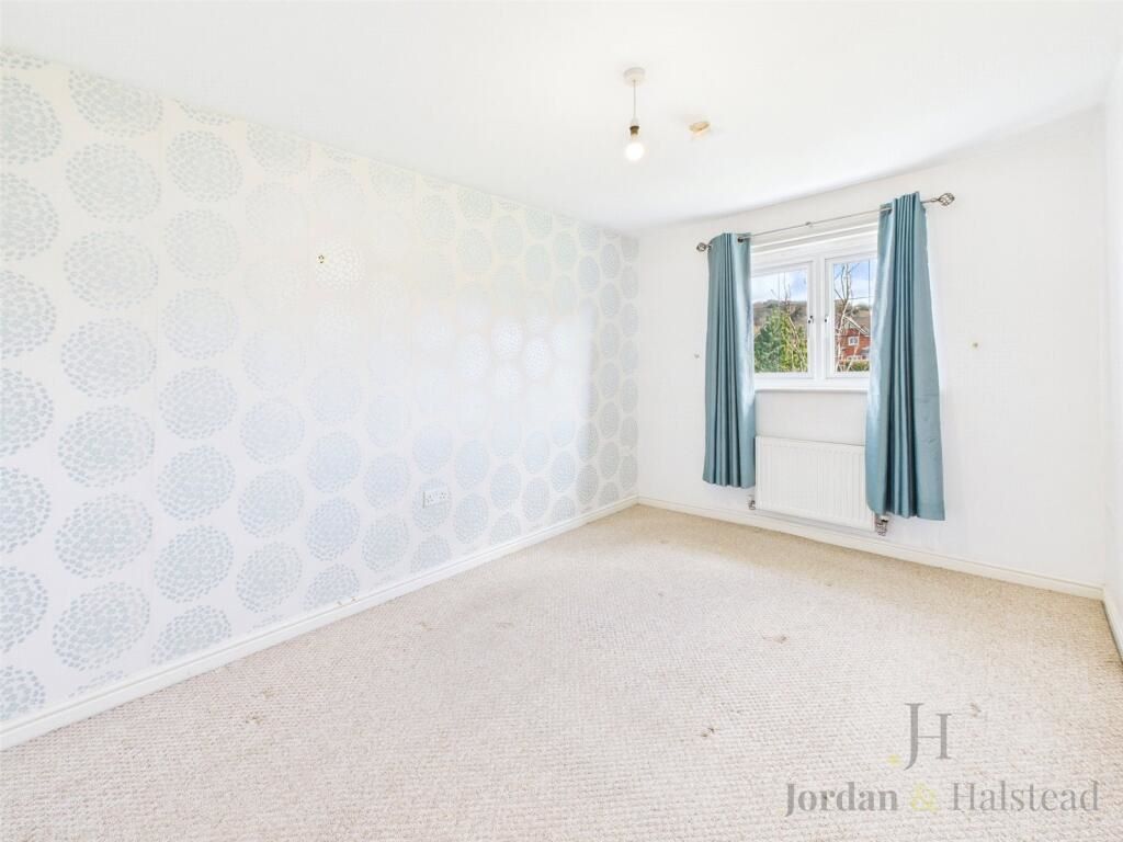 14 Callender Gardens Helsby, Frodsham, Cheshire, WA6 0FF