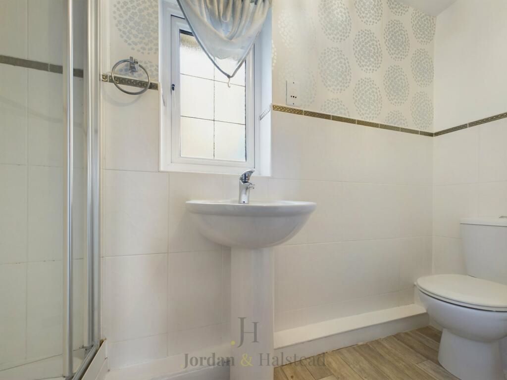 14 Callender Gardens Helsby, Frodsham, Cheshire, WA6 0FF