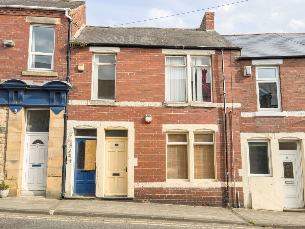 Property for Auction in South Yorkshire - Apartment 35 Derwent Street Chopwell, Newcastle upon Tyne, Tyne and Wear, NE17 7HZ