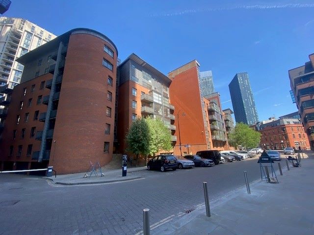 Property for Auction in North West - Flat 21 388 Deansgate, Manchester, Lancashire, M3 4LB