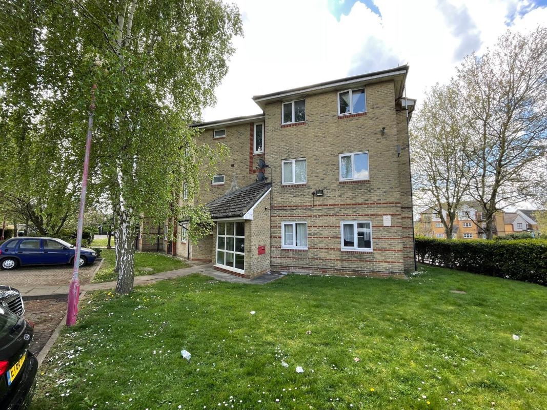 Property for Auction in East Anglia - Flat 2 Trafalgar Court, Barking, Essex, IG11 0GN