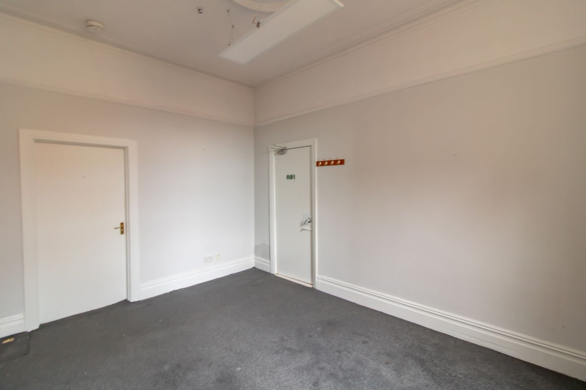 82 Hartington Road, Stockton-On-Tees, Cleveland, TS18 1HE