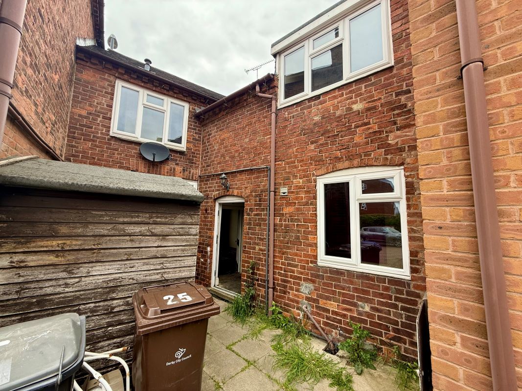25 Moor Street Spondon, Derby, Derbyshire, DE21 7EA