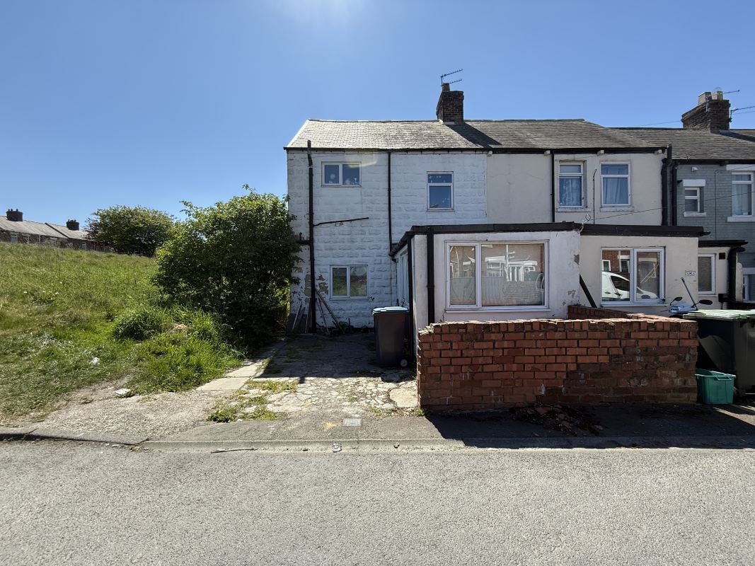 Property for Auction in Lincolnshire - 16 Oswald Street, Stanley, County Durham, DH9 6ED