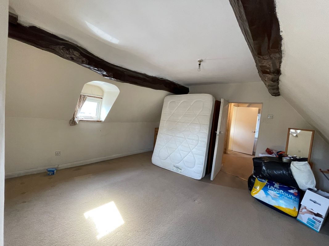 33 Meir Road, Stoke-On-Trent, Staffordshire, ST3 7HX