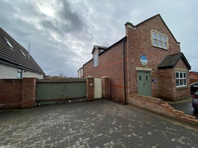 Property for Auction in North West - 254 Chapel Lane New Longton, Preston, Lancashire, PR4 4AB