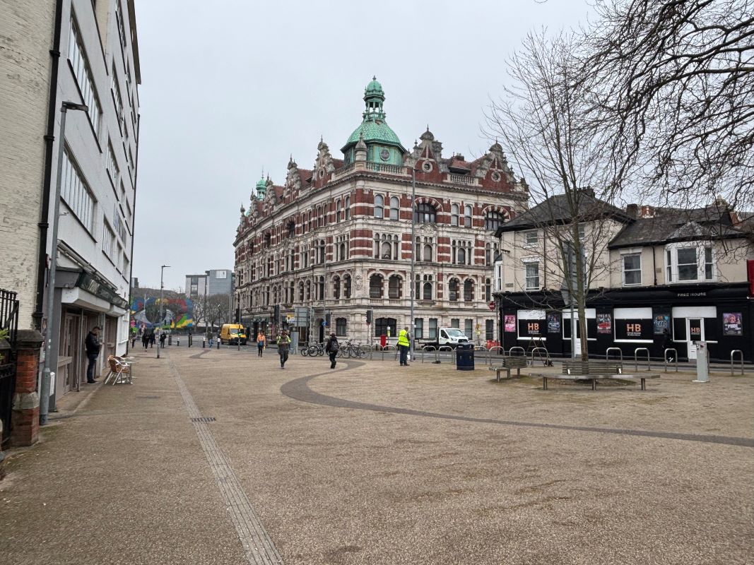 Property for Auction in Sussex & Hampshire - Apartment 13 Charter House, Lord Montgomery Way, Portsmouth, Hampshire, PO1 2SG