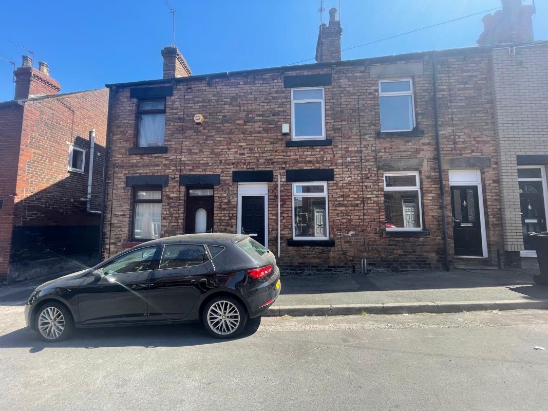 Property for Auction in South Yorkshire - 7 Junction Street, Barnsley, South Yorkshire, S70 1UT