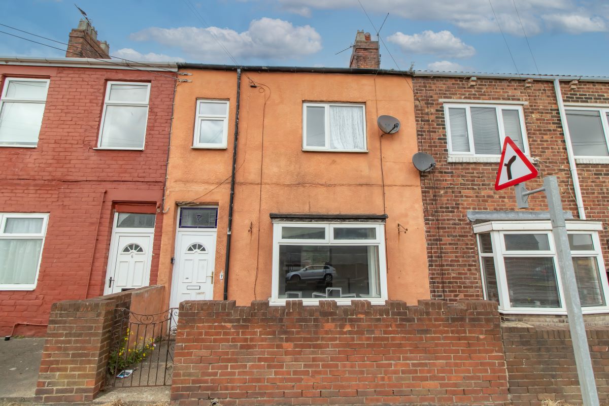 Property for Auction in North East - 7 Church Street Wheatley Hill, Durham, County Durham, DH6 3PT