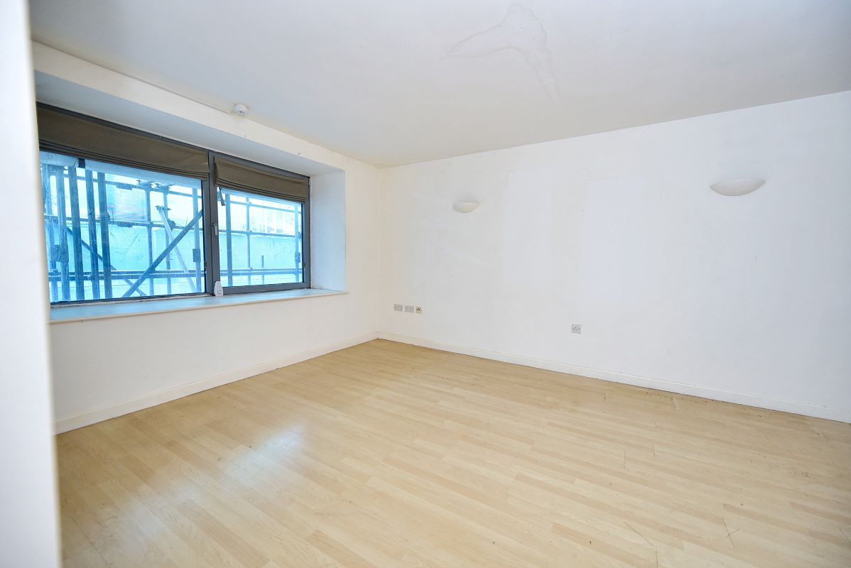 Ground Floor Apartment Cranbrook House, Nottingham, Nottinghamshire, NG1 1EH