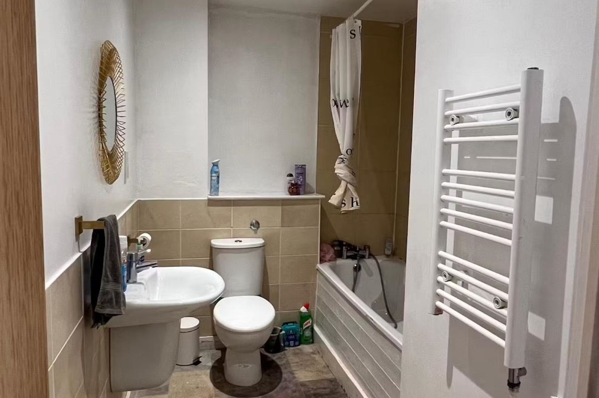 Apartment 61 Alexandra House, Leicester, Leicestershire, LE1 1SQ