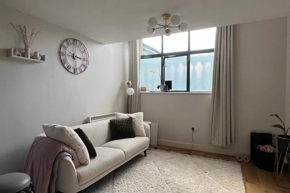 Apartment 61 Alexandra House, Leicester, Leicestershire, LE1 1SQ