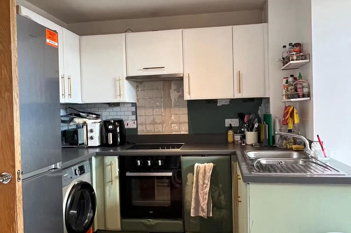 Apartment 61 Alexandra House, Leicester, Leicestershire, LE1 1SQ