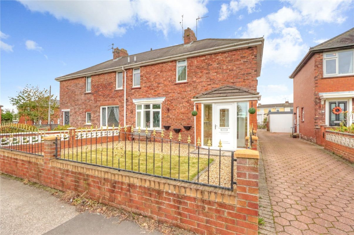 Property for Auction in North East - 11 East View Meadowfield, Durham, County Durham, DH7 8RY