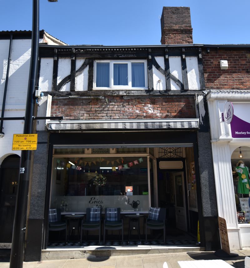 Property for Auction in West Yorkshire - 99/99a Queen Street, Morley, Leeds, West Yorkshire, LS27 8DW