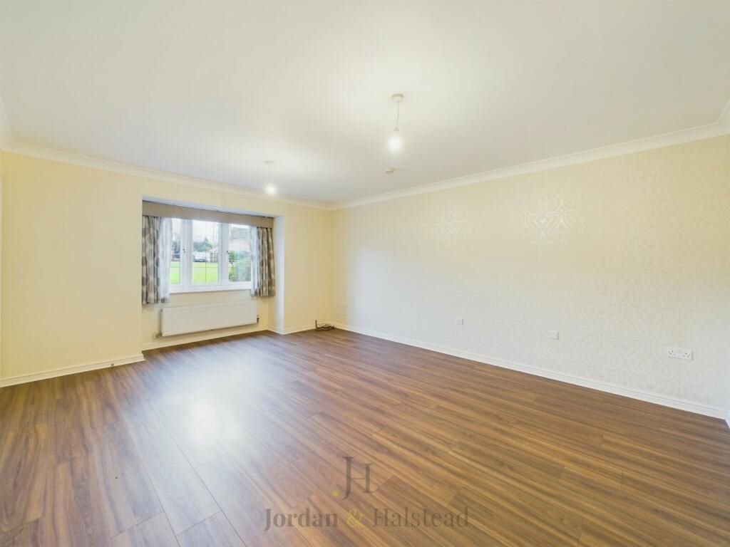 14 Callender Gardens Helsby, Frodsham, Cheshire, WA6 0FF