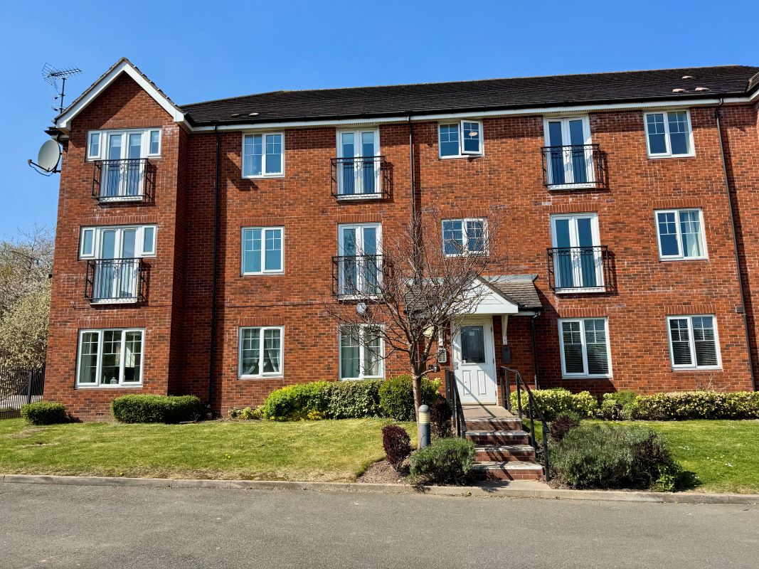 Property for Auction in Birmingham - 9 Bromford Road, Oldbury, West Midlands, B69 4BH