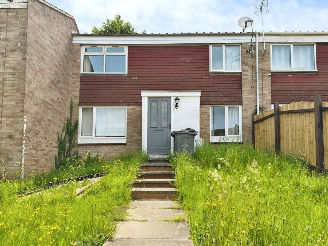 Property for Auction in Coventry & Warwickshire - 7B Beatty Close, Daventry, Northamptonshire, NN11 4LT
