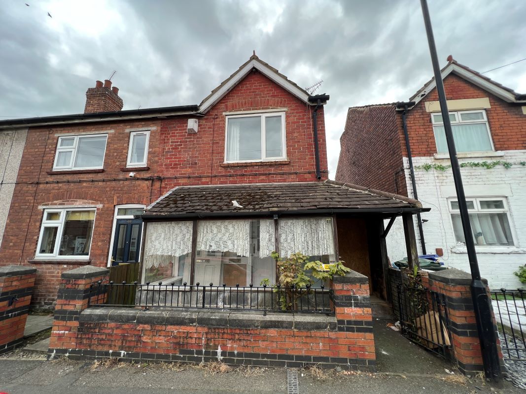 Property for Auction in South Yorkshire - Number 68 Staveley Street Edlington, Doncaster, South Yorkshire, DN12 1BP