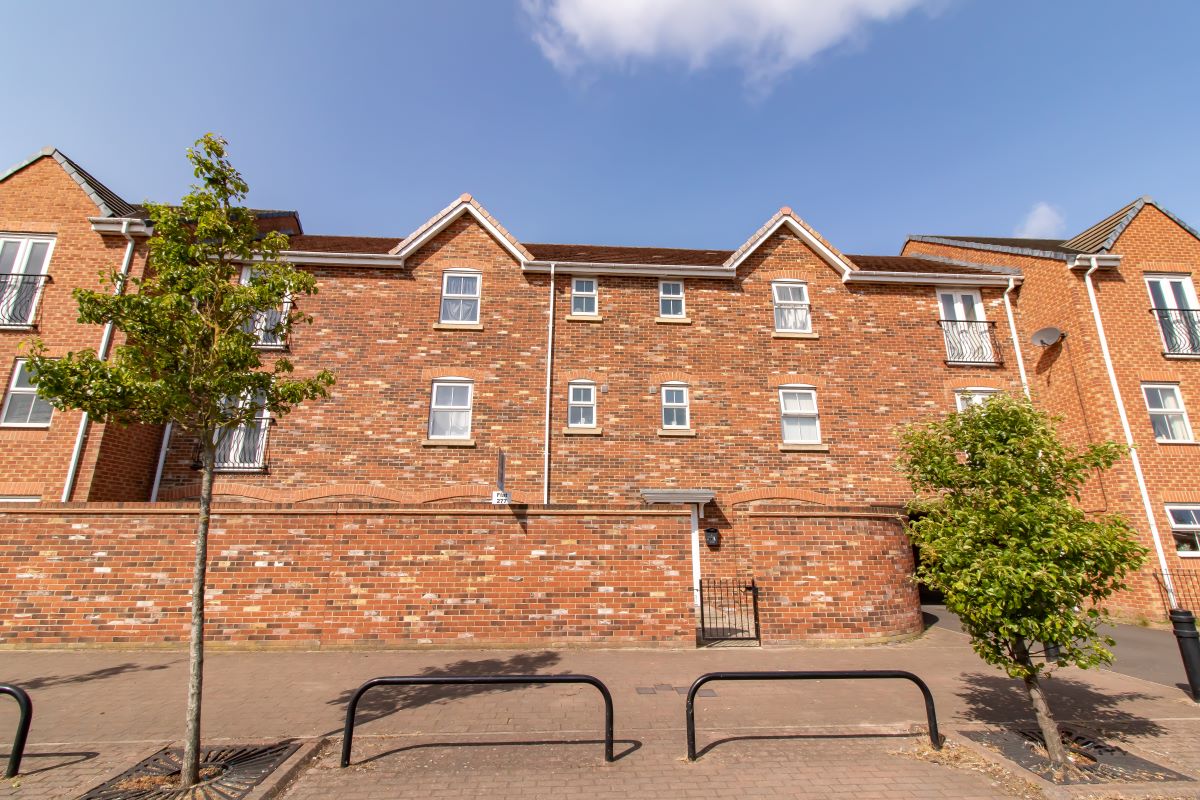 Property for Auction in South Yorkshire - 277 Raby Road, Hartlepool, Cleveland, TS24 8HF
