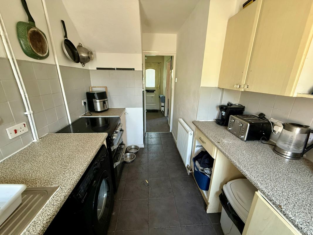 12 Queens Road Donnington, Telford, Shropshire, TF2 8DB