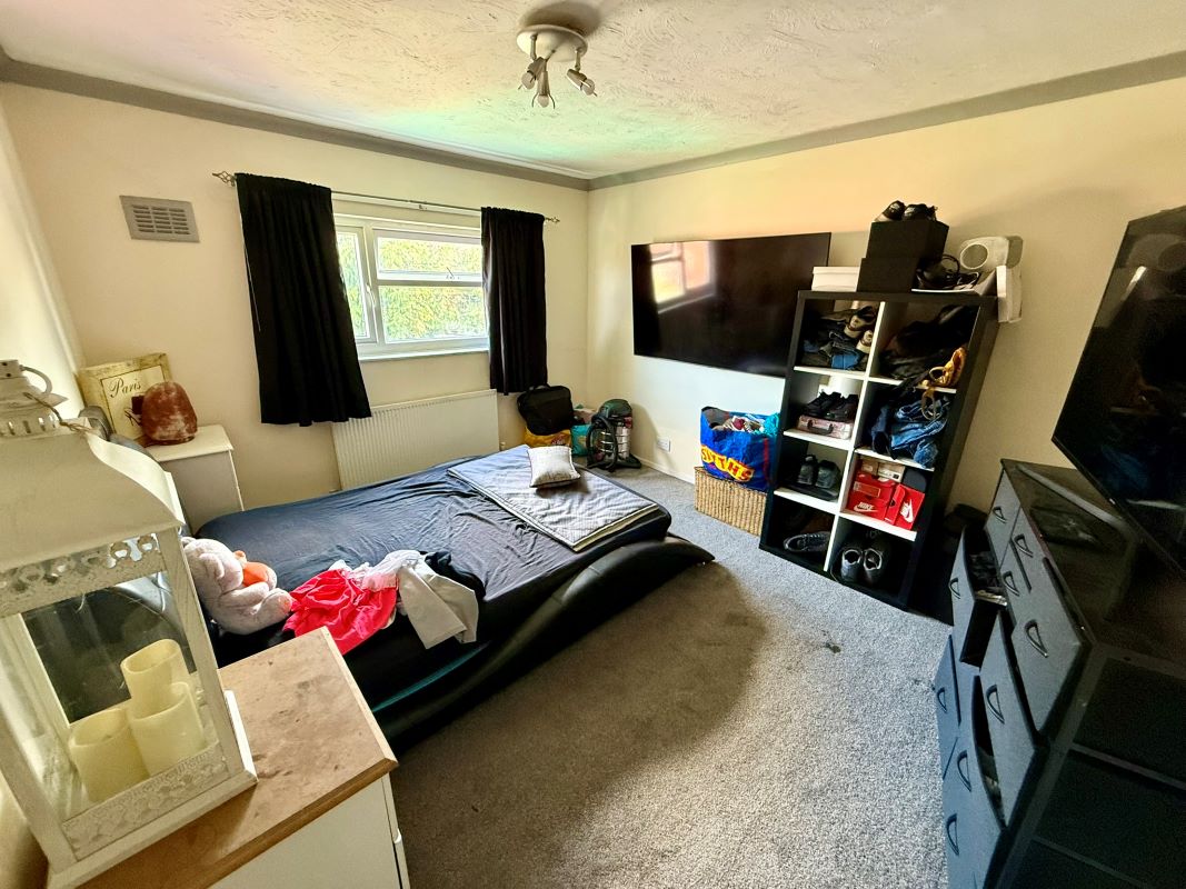 12 Queens Road Donnington, Telford, Shropshire, TF2 8DB