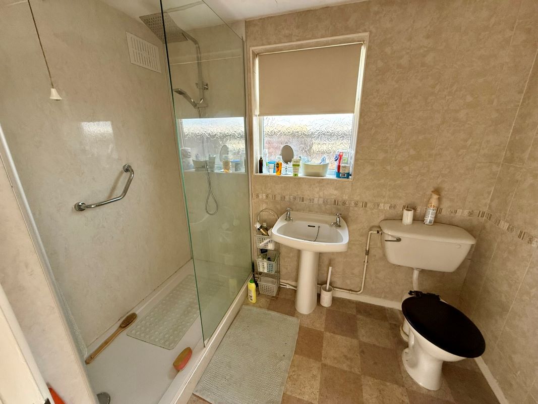 33 Meir Road, Stoke-On-Trent, Staffordshire, ST3 7HX