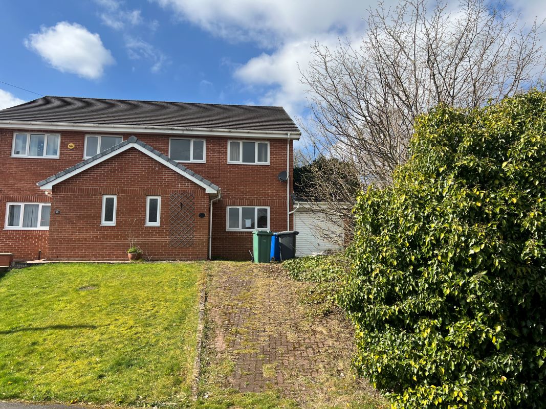 Property for Auction in North West - 14 Byron Road Greenmount, Bury, Lancashire, BL8 4EN
