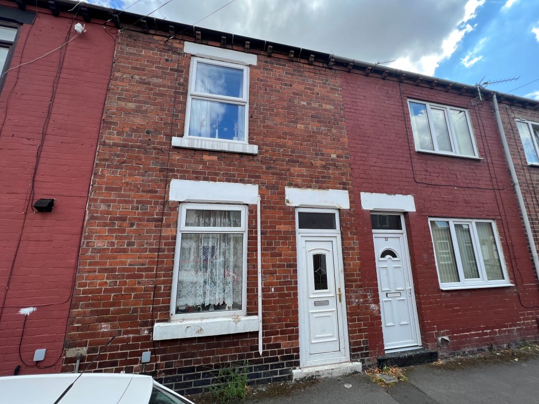 Property for Auction in South Yorkshire - 19 Elizabeth Street Goldthorpe, Rotherham, South Yorkshire, S63 9NA