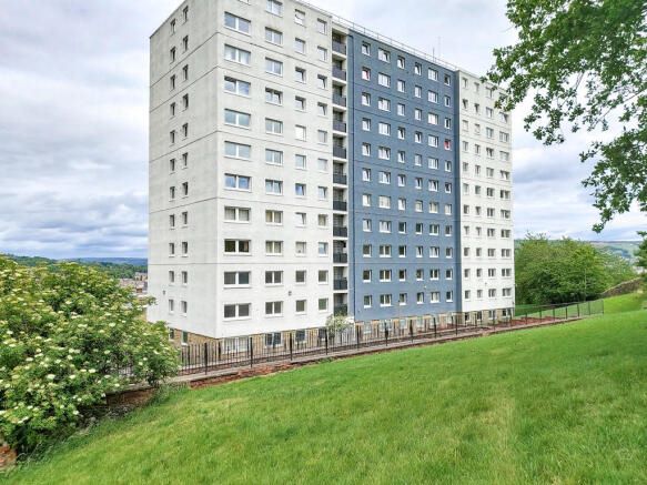 Property for Auction in North West - 76 Parkwood Court Parkwood Rise, Keighley, West Yorkshire, BD21 4RF