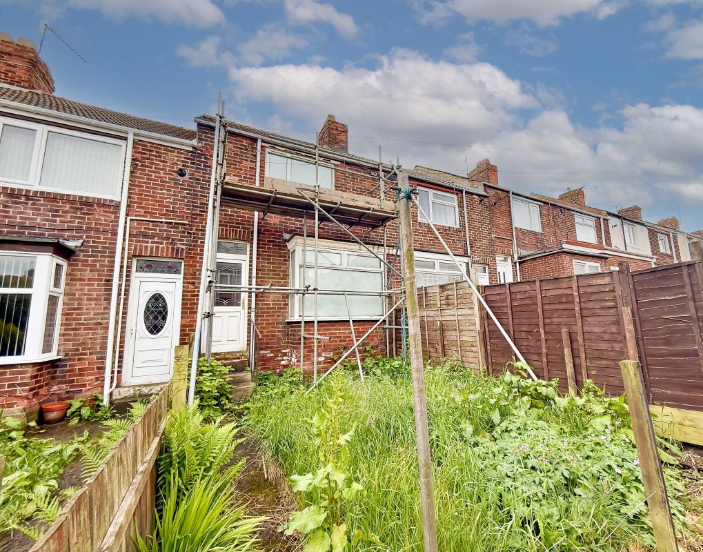 Property for Auction in North East - Number 20 Hepscott Avenue Blackhall Colliery, Hartlepool, Cleveland, TS27 4HP