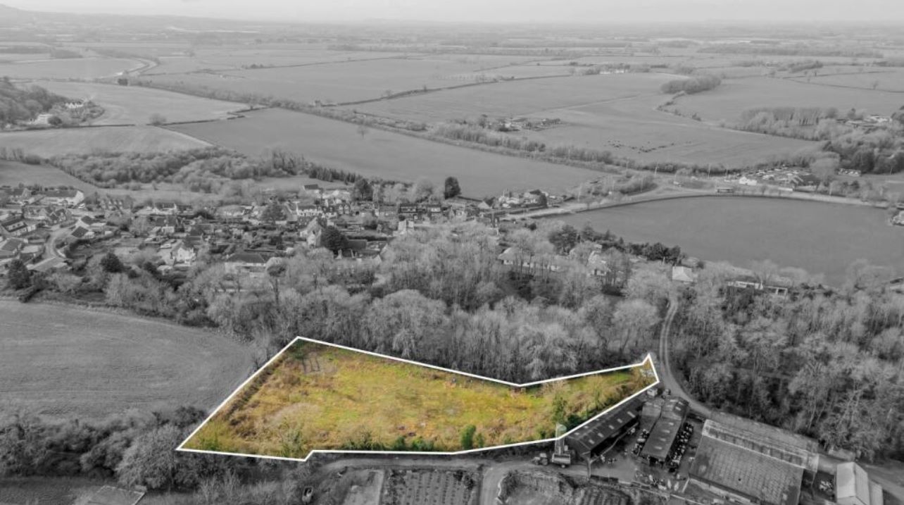 Property for Auction in Cheshire, Staffordshire & Shropshire - Land @ Barrack Lane, Newport, Shropshire, TF10 9ER