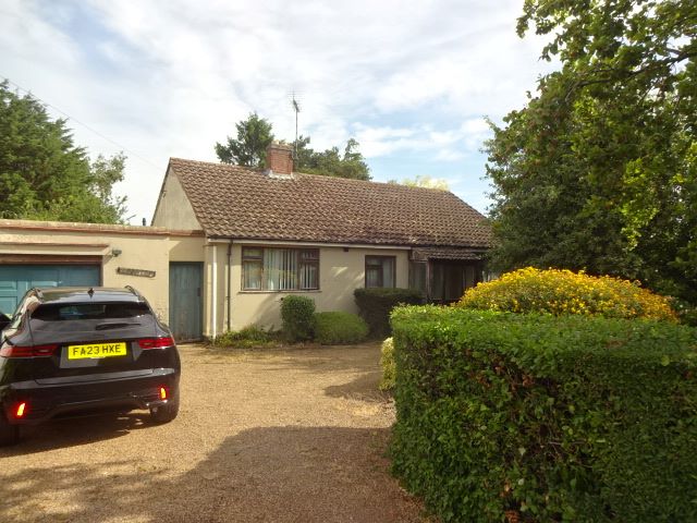 Property for Auction in Leicestershire - Sunnytop Leicester Road, Leicester, Leicestershire, LE7 9DB