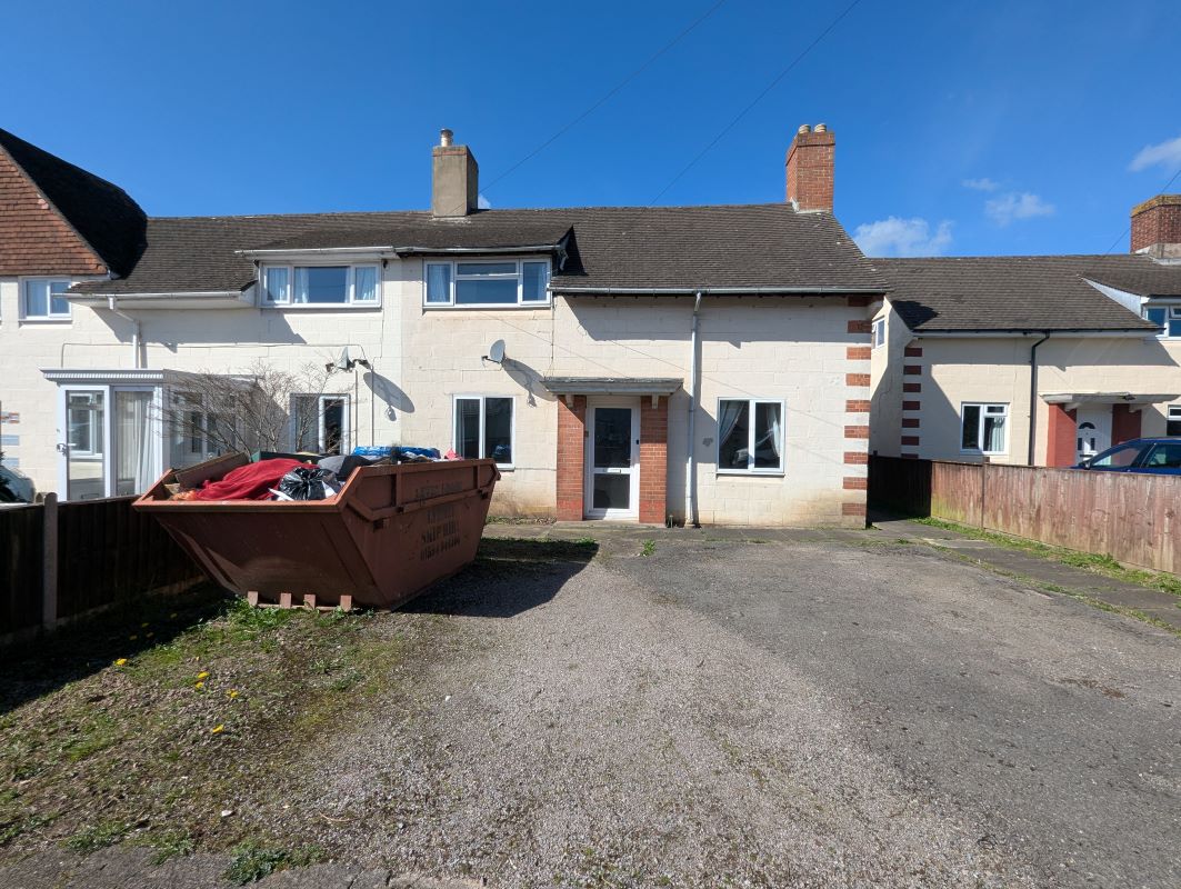 Property for Auction in South West - 10 Severn Road, Lydney, Gloucestershire, GL15 5QJ