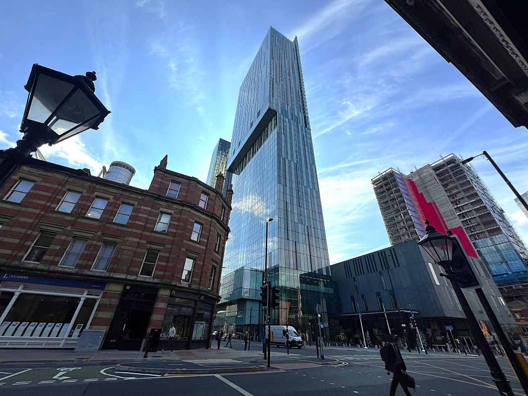Property for Auction in Manchester - Apartment 3005 Beetham Tower, 301 Deansgate, Manchester, M3 4LT