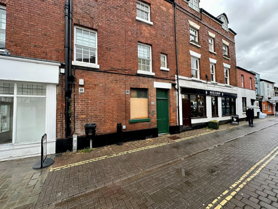 Flat 5 1 Tower Street, Ludlow, Shropshire, SY8 1RL