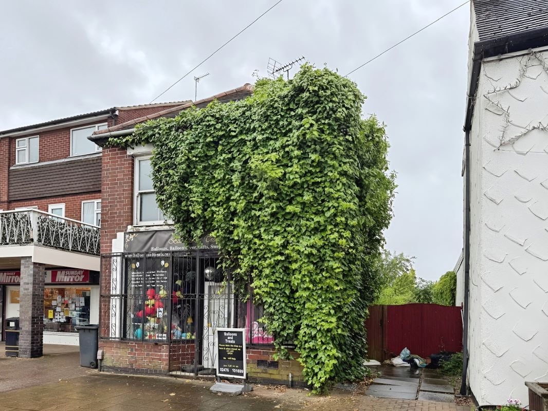 Property for Auction in Coventry & Warwickshire - 14 Chequer Street Bulkington, Bedworth, Warwickshire, CV12 9NH
