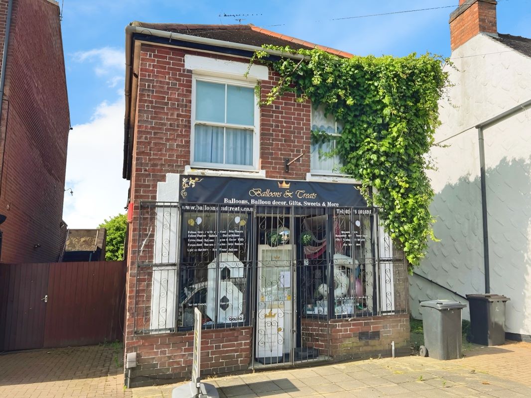 Property for Auction in Coventry & Warwickshire - 14 Chequer Street Bulkington, Bedworth, Warwickshire, CV12 9NH
