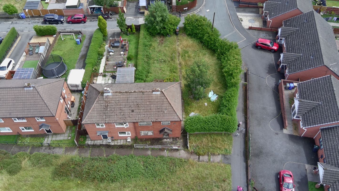Property for Auction in Cheshire, Staffordshire & Shropshire - 1 Aster Close, Stoke-On-Trent, Staffordshire, ST3 6QE