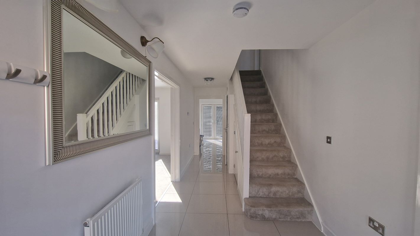 68 The Coach Road, Basingstoke, Hampshire, RG23 7FY